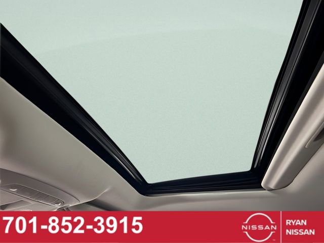 Used 2023 Nissan Armada Platinum w/ Captain's Chairs Package image 29