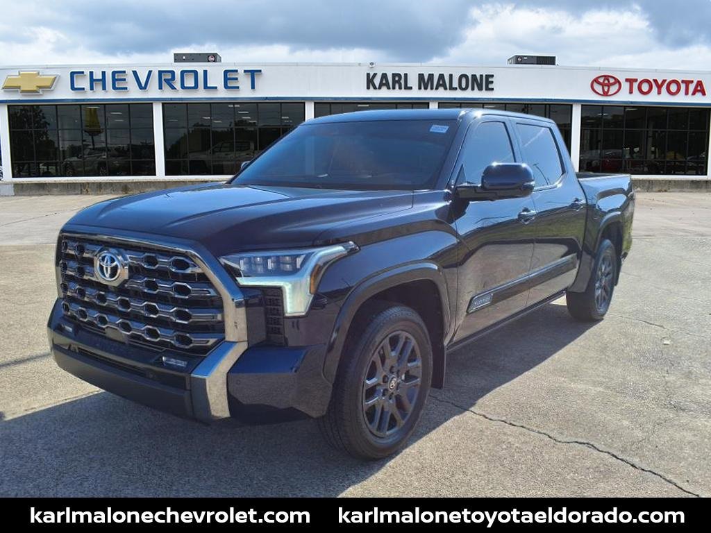 Used 2025 Toyota Tundra Platinum image 1