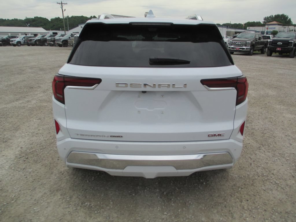 New 2026 GMC Terrain Denali AWD/4WD image 5