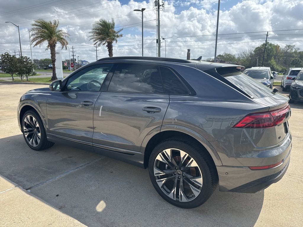 Used 2025 Audi Q8 Premium w/ Black Optic Package image 4