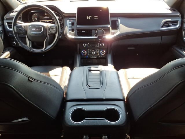 Used 2022 GMC Yukon XL AT4 AWD/4WD image 10