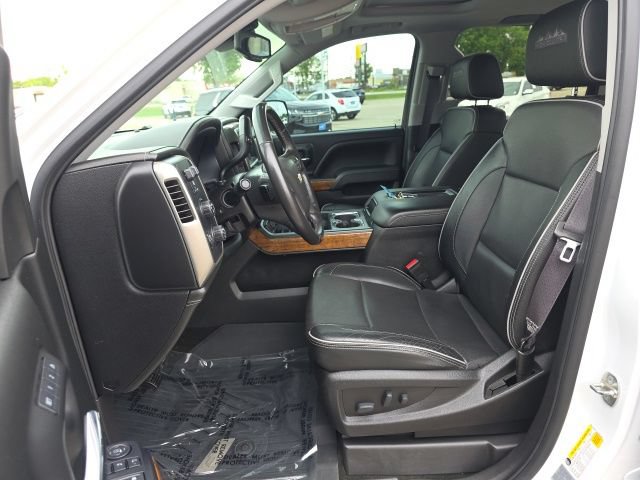 Used 2017 Chevrolet Silverado 1500 High Country AWD/4WD image 12