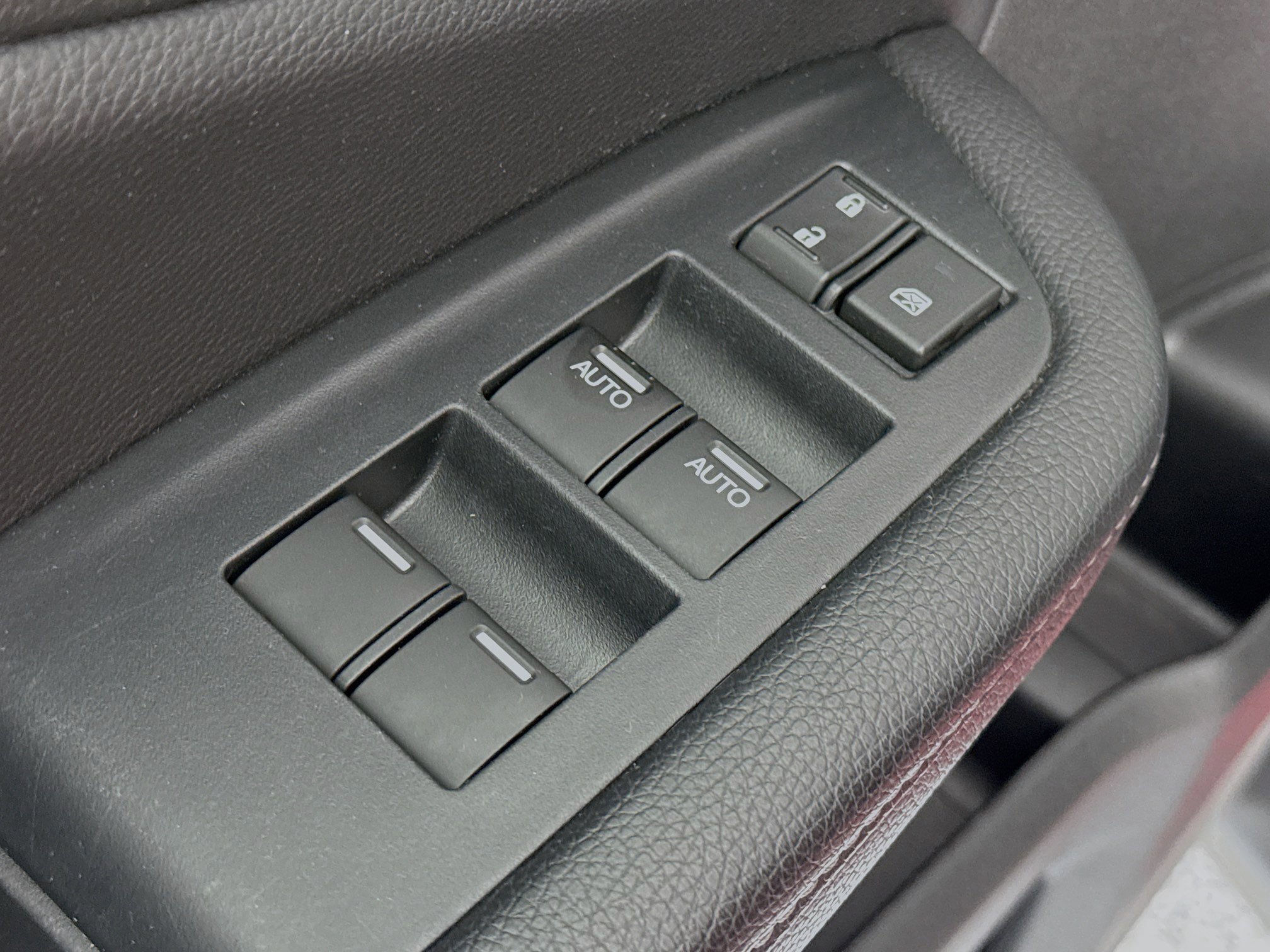 Certified 2023 Honda Passport EX-L image 17