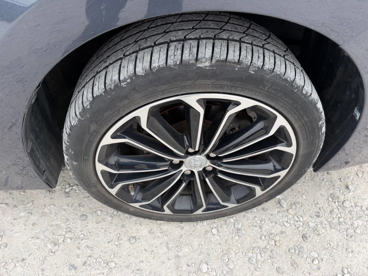 Used 2016 Toyota Corolla S image 12