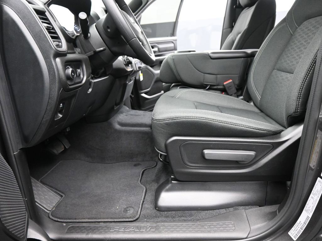 New 2025 RAM 1500 Tradesman image 10