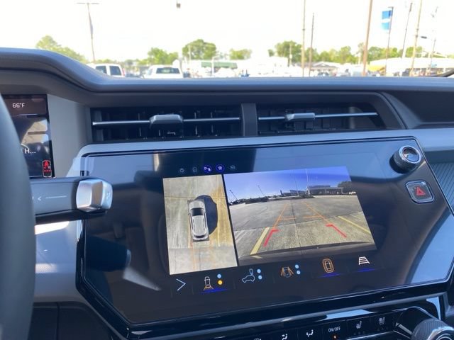 New 2027 Chevrolet Bolt RS w/ Technology Package FWD image 25