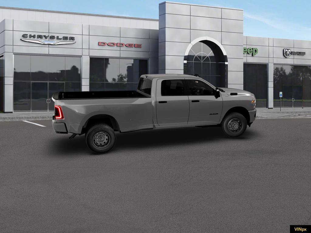 New 2026 RAM 3500 Big Horn AWD/4WD image 15