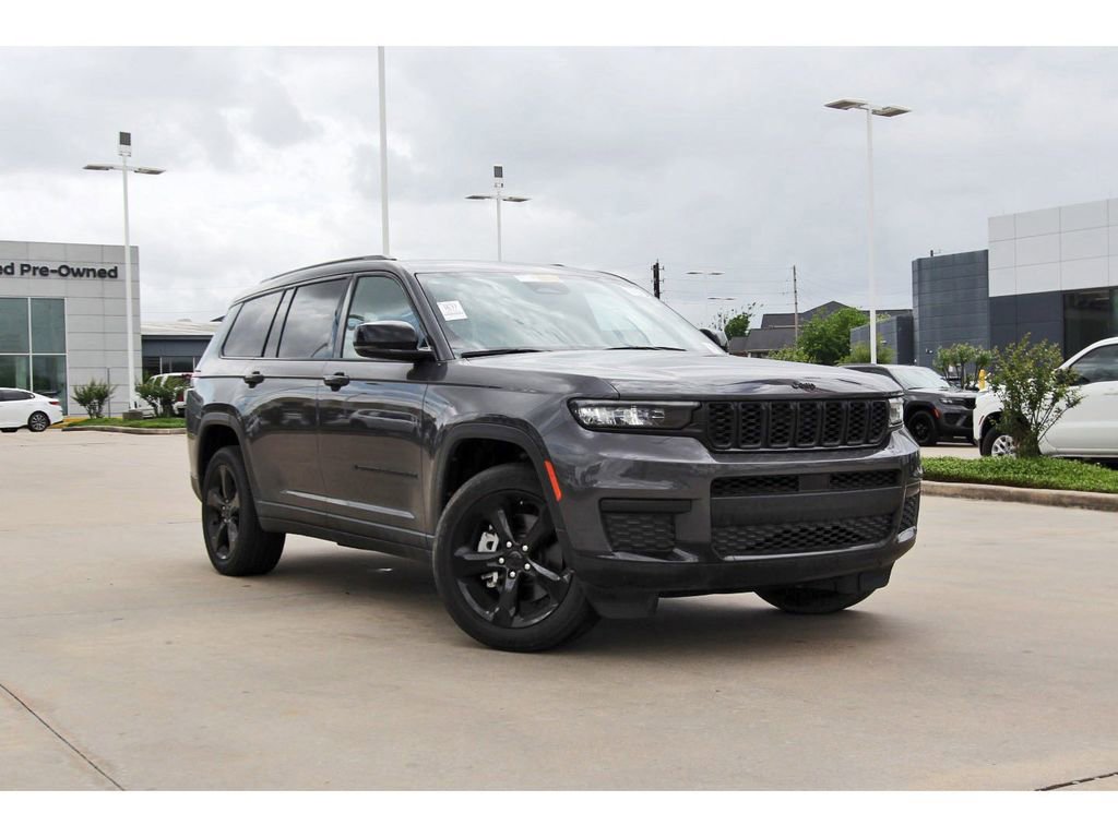 Used 2024 Jeep Grand Cherokee L Laredo