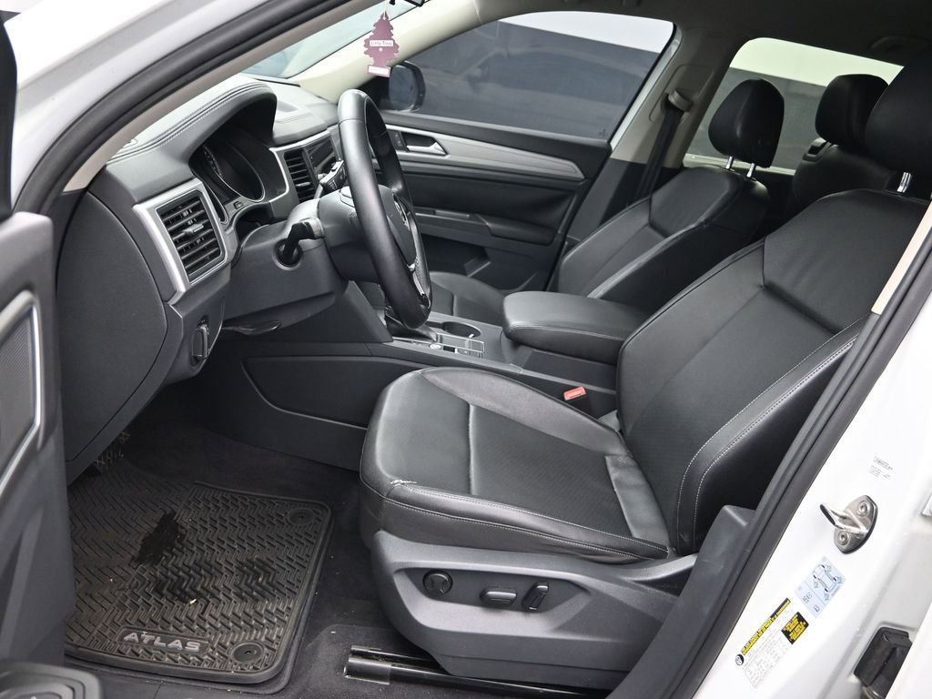 Used 2018 Volkswagen Atlas SE FWD image 13
