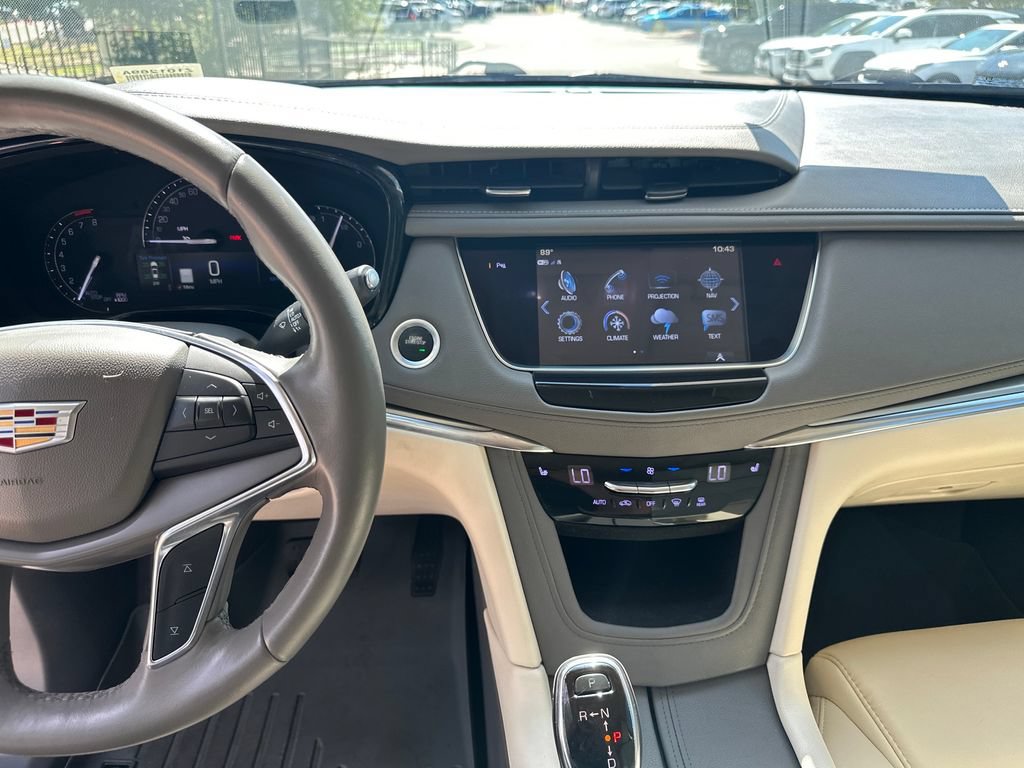 Used 2019 Cadillac XT5 Luxury FWD image 23