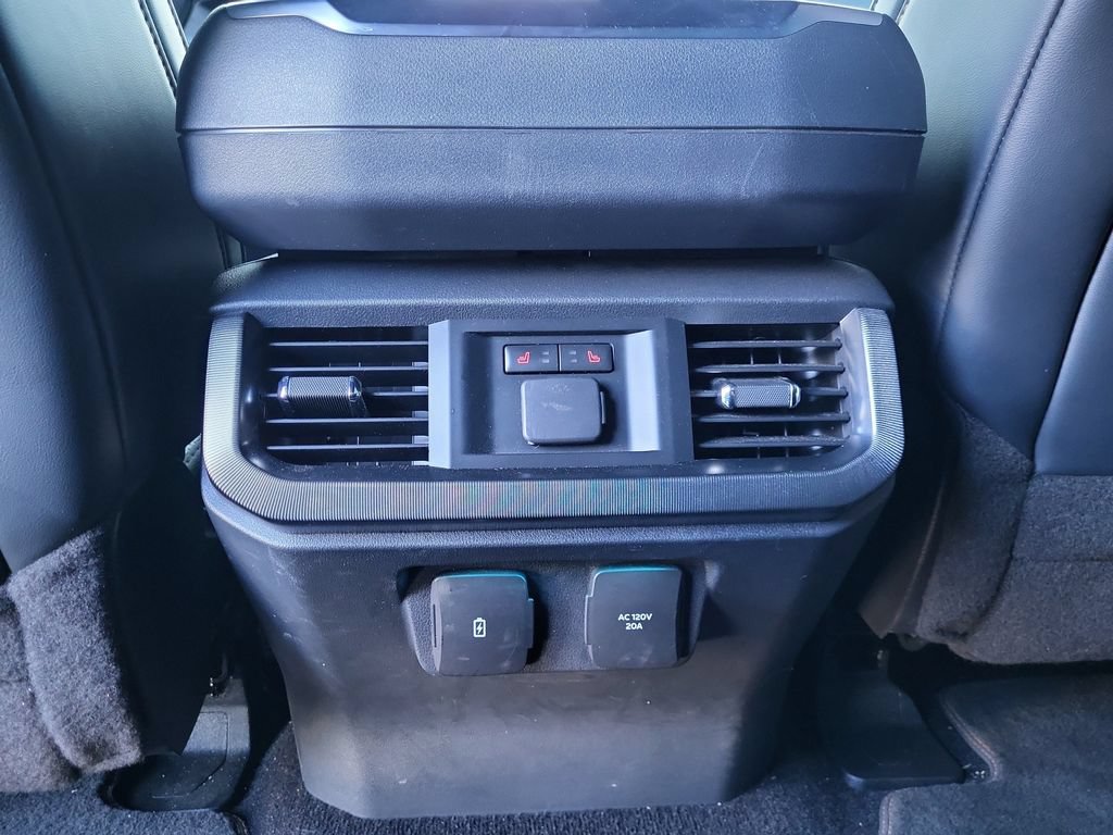 Used 2022 Ford F150 Platinum w/ Equipment Group 701A High AWD/4WD image 18