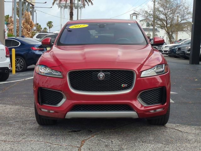 Used 2017 Jaguar F-PACE S image 2