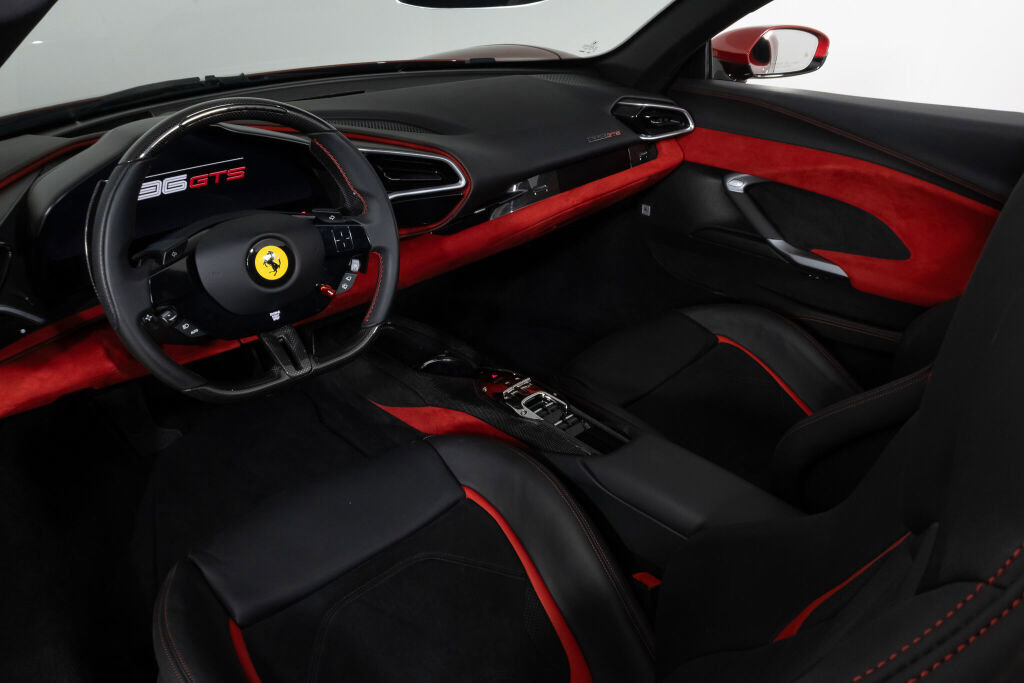 Used 2024 Ferrari 296 GTS image 34