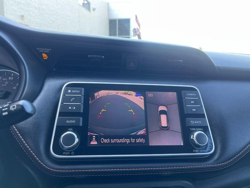 Used 2019 Nissan Kicks SR w/ SR Premium Package FWD image 23