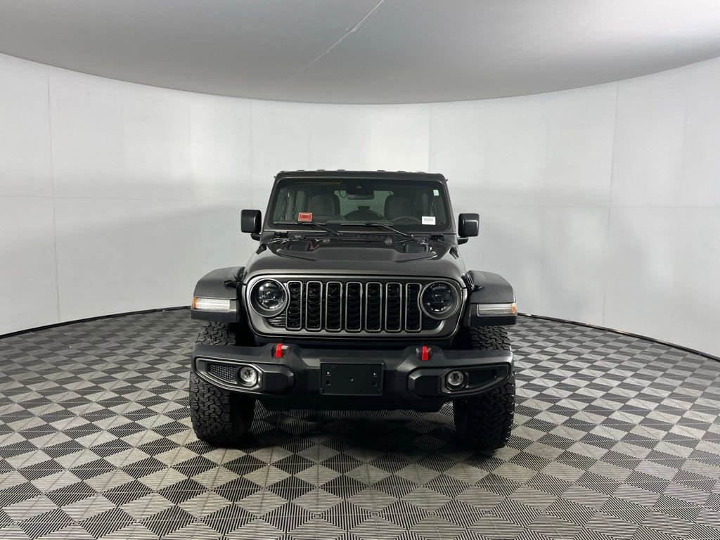 Used 2025 Jeep Wrangler Unlimited Rubicon image 10