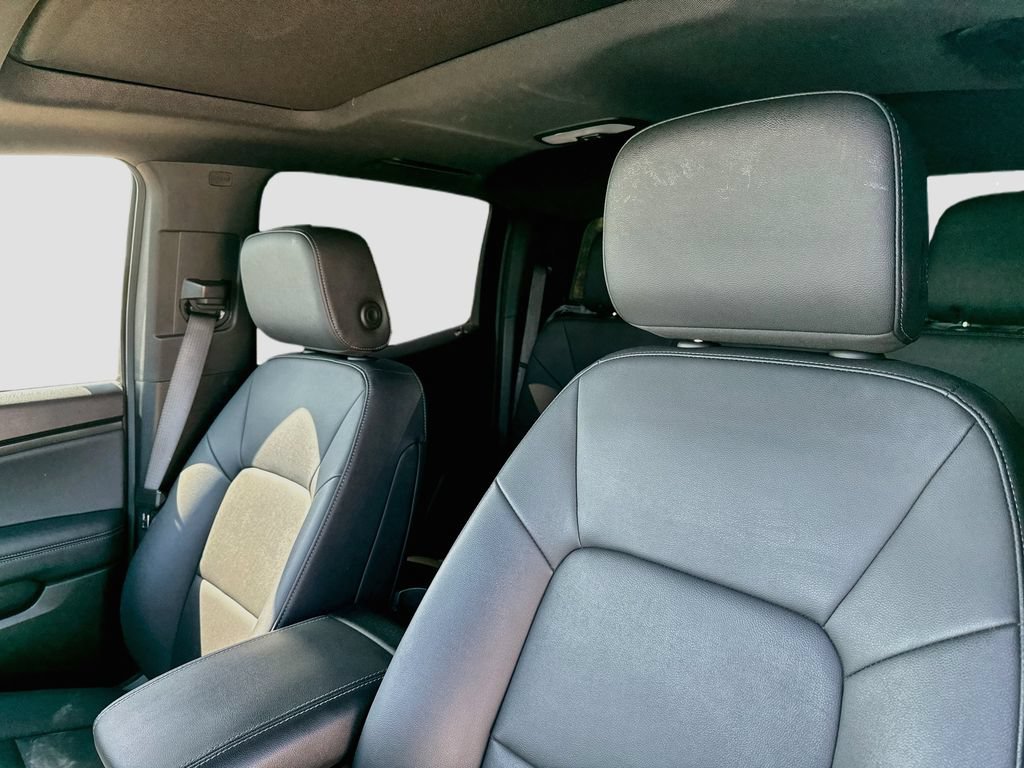 Used 2023 GMC Canyon Elevation w/ Elevation Premium Package RWD image 12