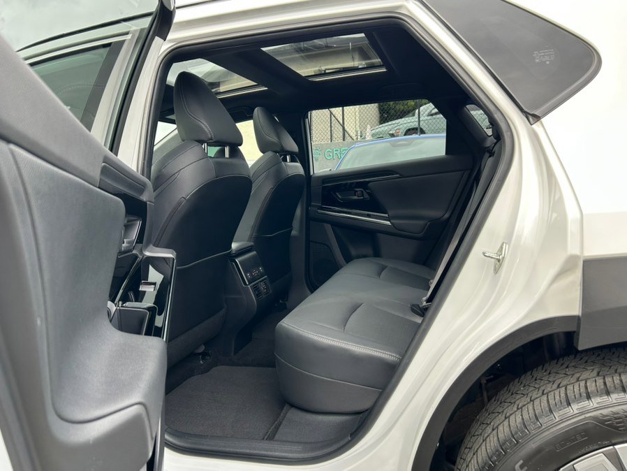 Used 2023 Subaru Solterra AWD image 56