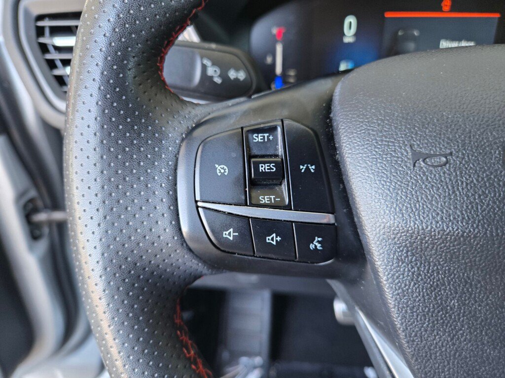 Used 2024 Ford Escape ST-Line AWD/4WD image 21