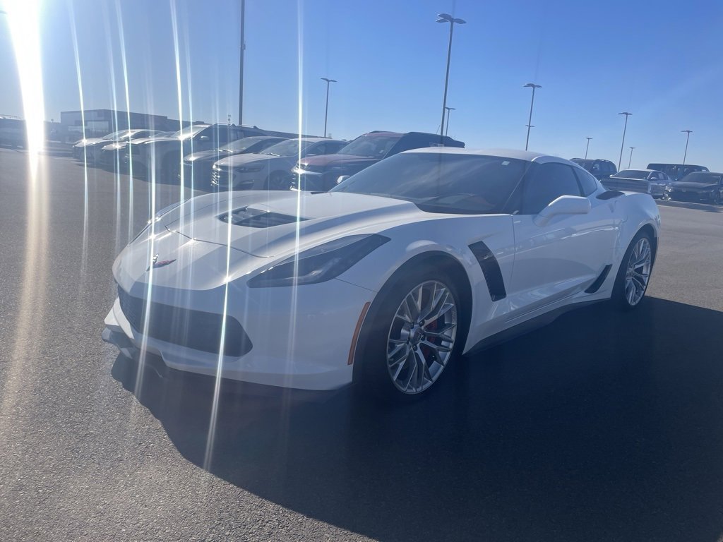 Used 2018 Chevrolet Corvette Z06 image 3