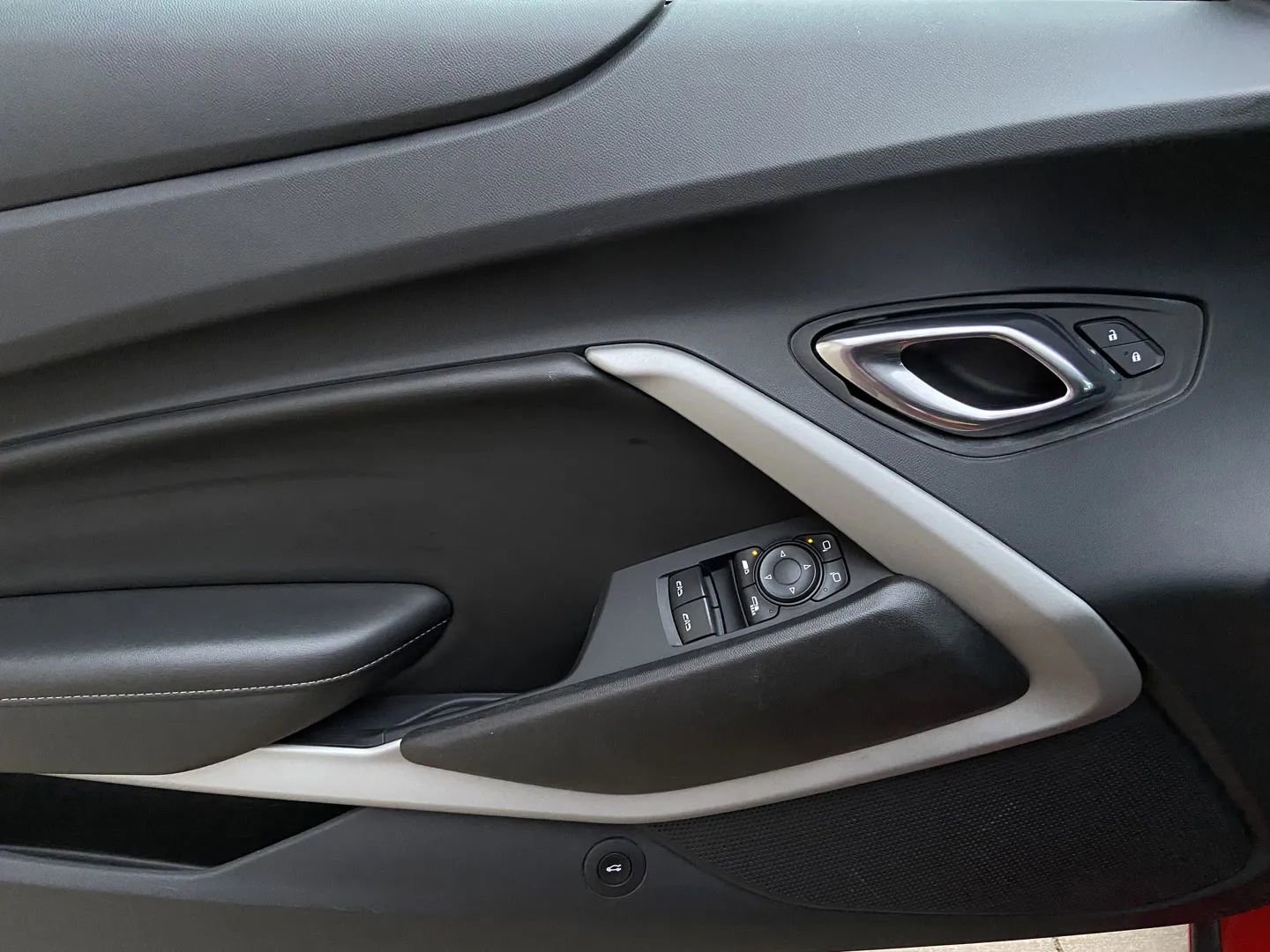 Used 2023 Chevrolet Camaro LT image 15