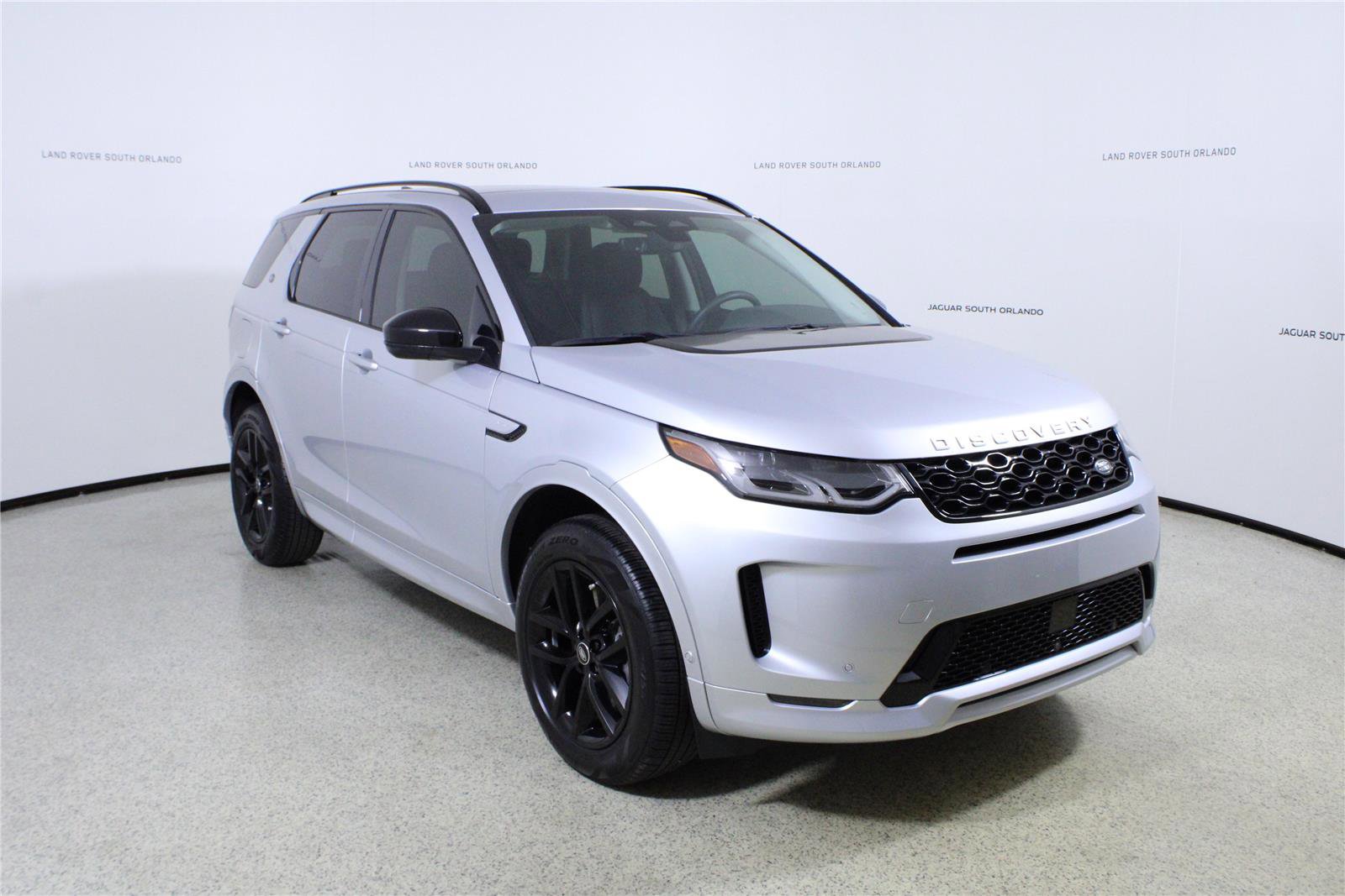 Used 2025 Land Rover Discovery Sport S AWD/4WD image 3