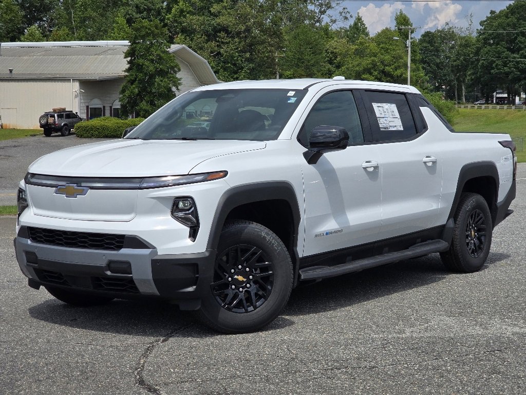 New 2026 Chevrolet Silverado EV LT image 2