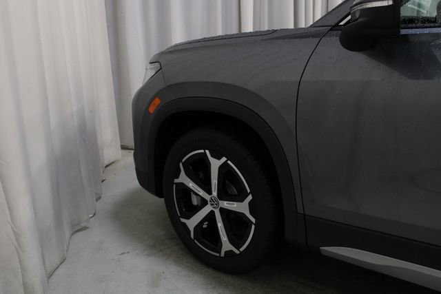 New 2026 Volkswagen Tiguan SE AWD/4WD image 30