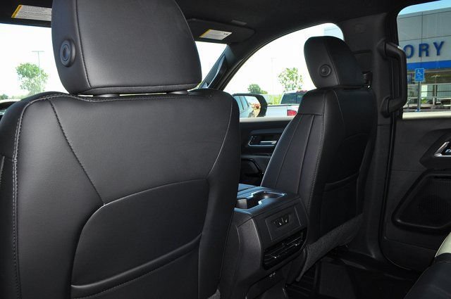 New 2025 Chevrolet Silverado EV LT AWD/4WD image 12