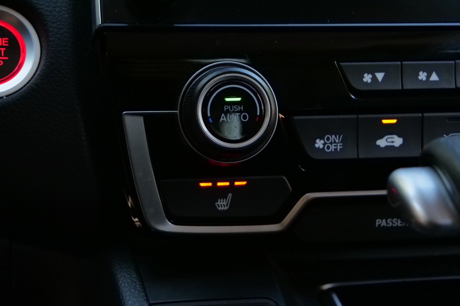 Used 2019 Honda CR-V EX image 11