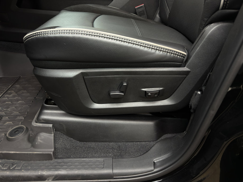 New 2025 RAM 2500 Laramie image 15