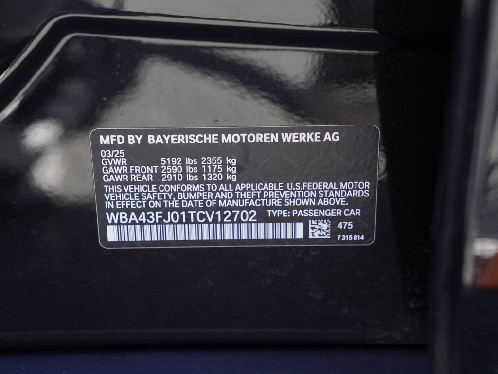 Used 2026 BMW 530i w/ Premium Package RWD image 33