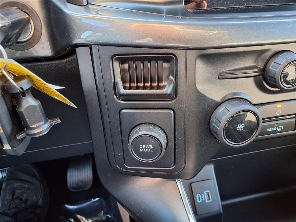 Used 2024 Ford F150 STX image 12