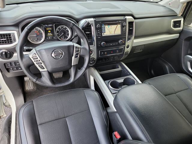 Used 2018 Nissan Titan PRO-4X w/ Pro-4x Utility Package image 6