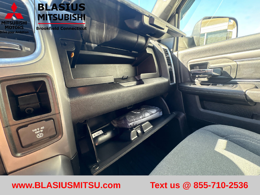 Used 2021 RAM 1500 Warlock AWD/4WD image 33