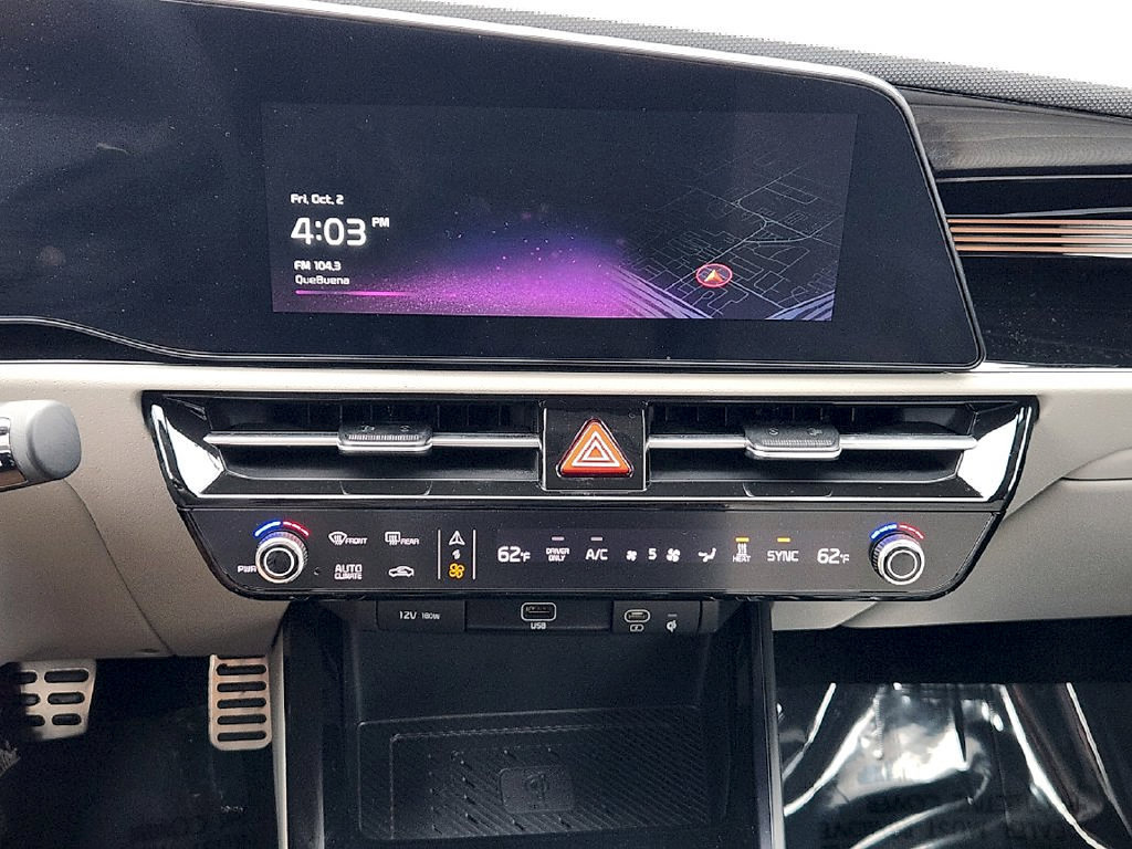 Used 2024 Kia Niro Wave FWD image 17