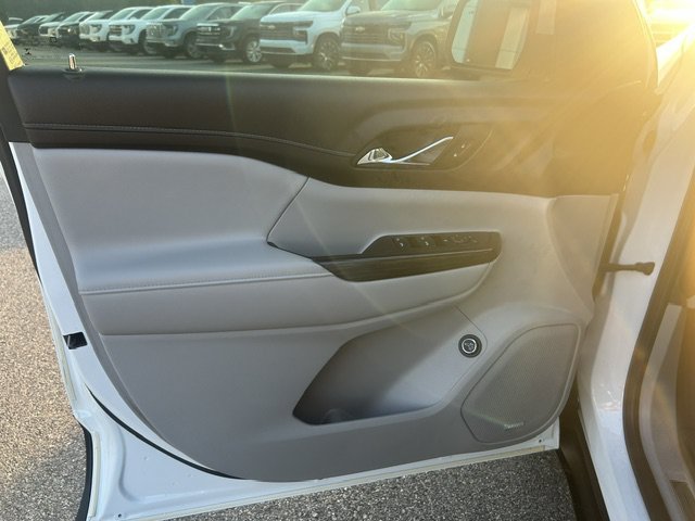 Used 2021 GMC Acadia SLT FWD image 20