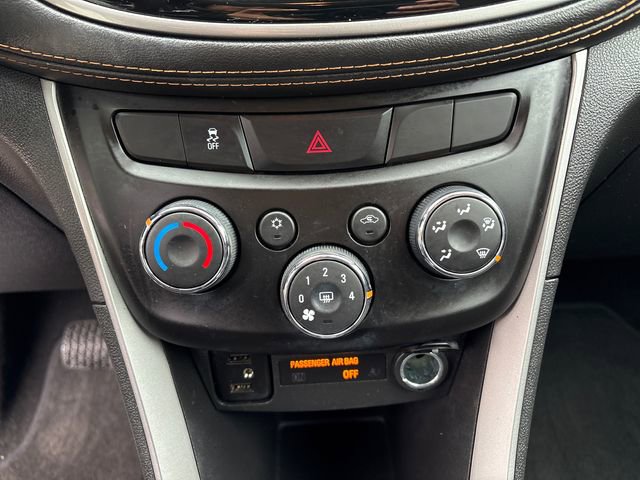 Used 2021 Chevrolet Trax LS w/ Tint and Cruise Package image 26