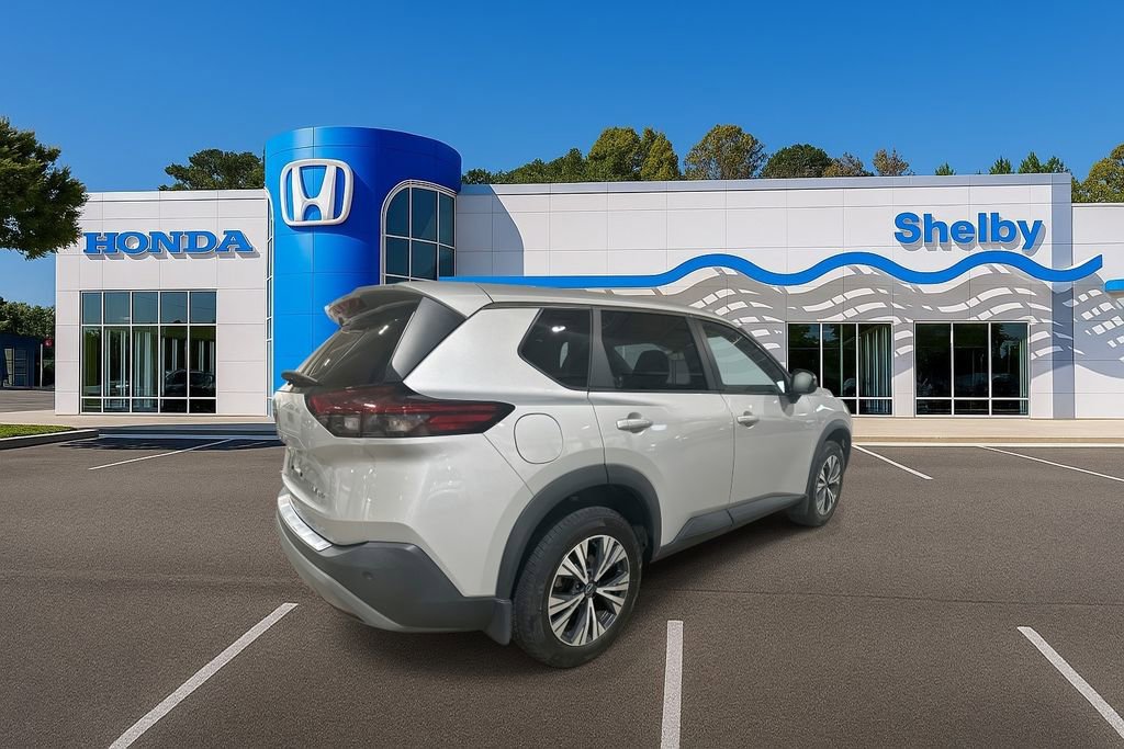 Used 2022 Nissan Rogue SV image 8