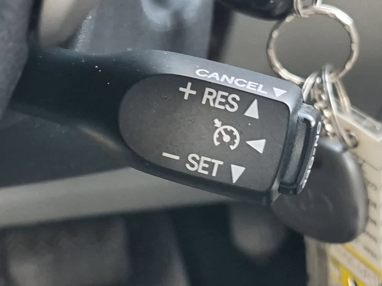 Used 2013 Toyota Corolla LE FWD image 23