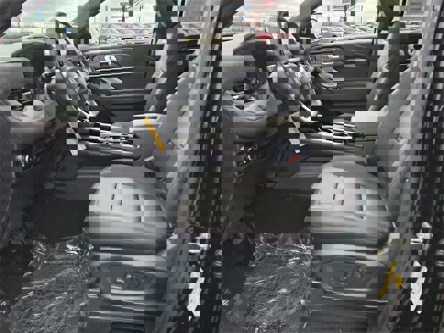 New 2026 Ford Explorer Platinum image 5