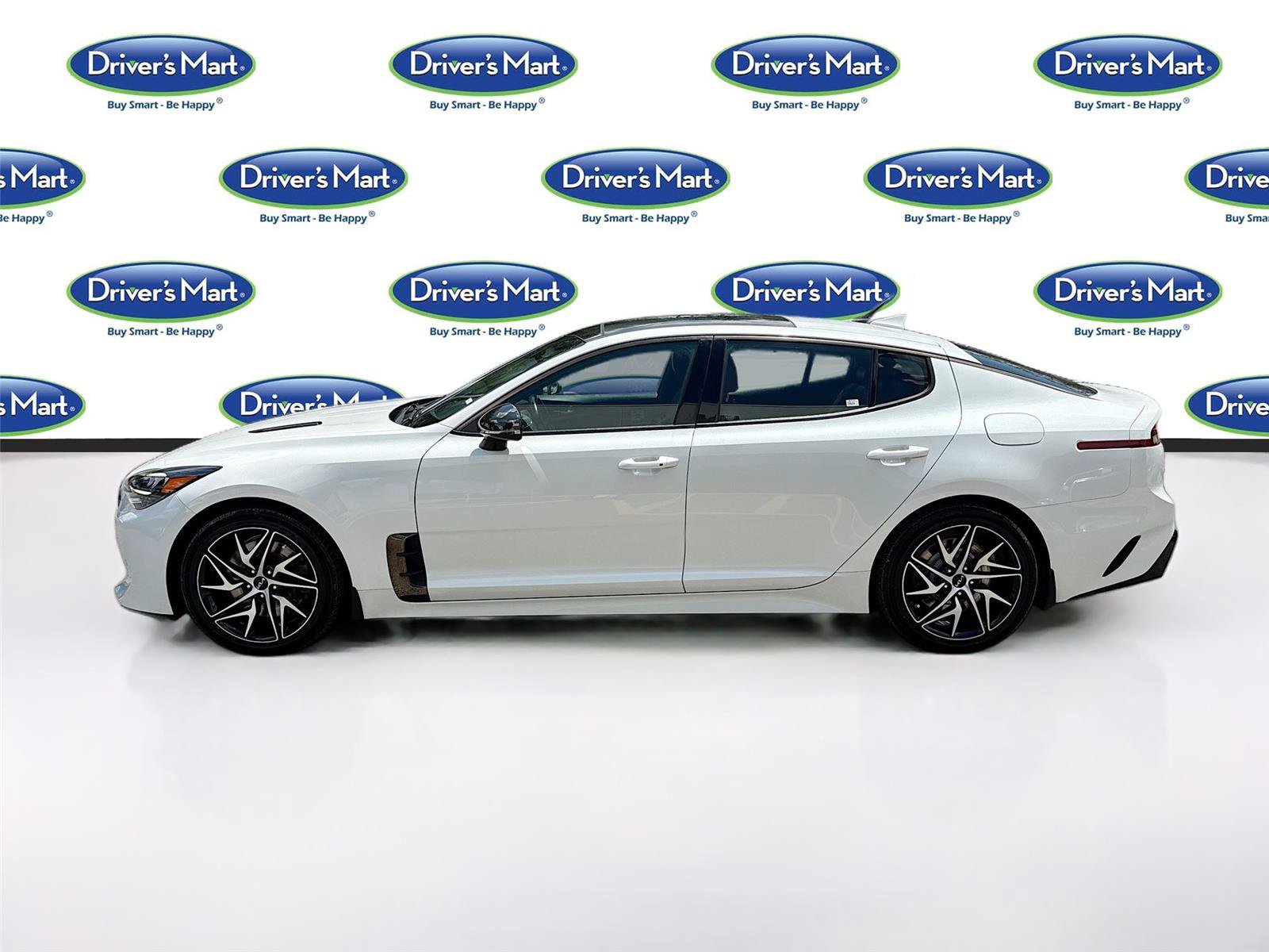 Used 2022 Kia Stinger GT-Line w/ Sun & Sound Package AWD/4WD image 4