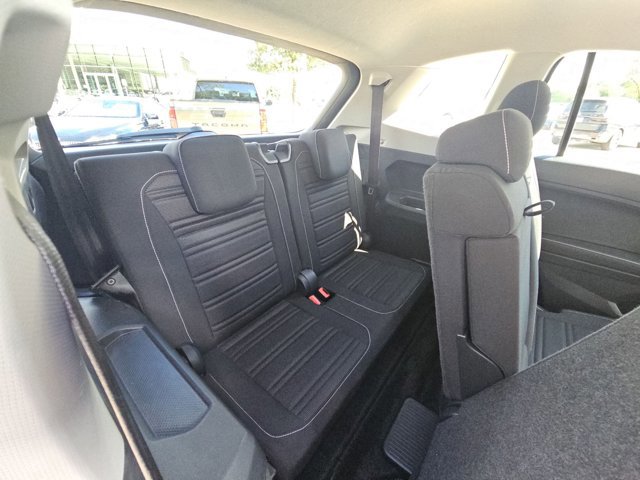 Used 2024 Volkswagen Tiguan S image 19