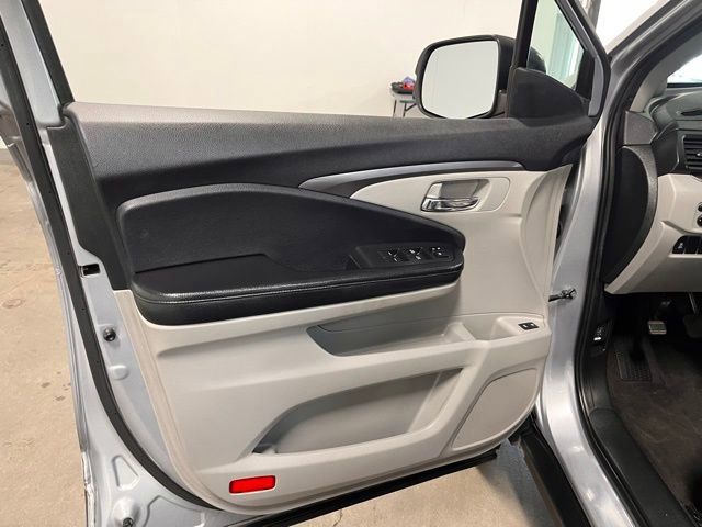 Used 2016 Honda Pilot EX-L image 24