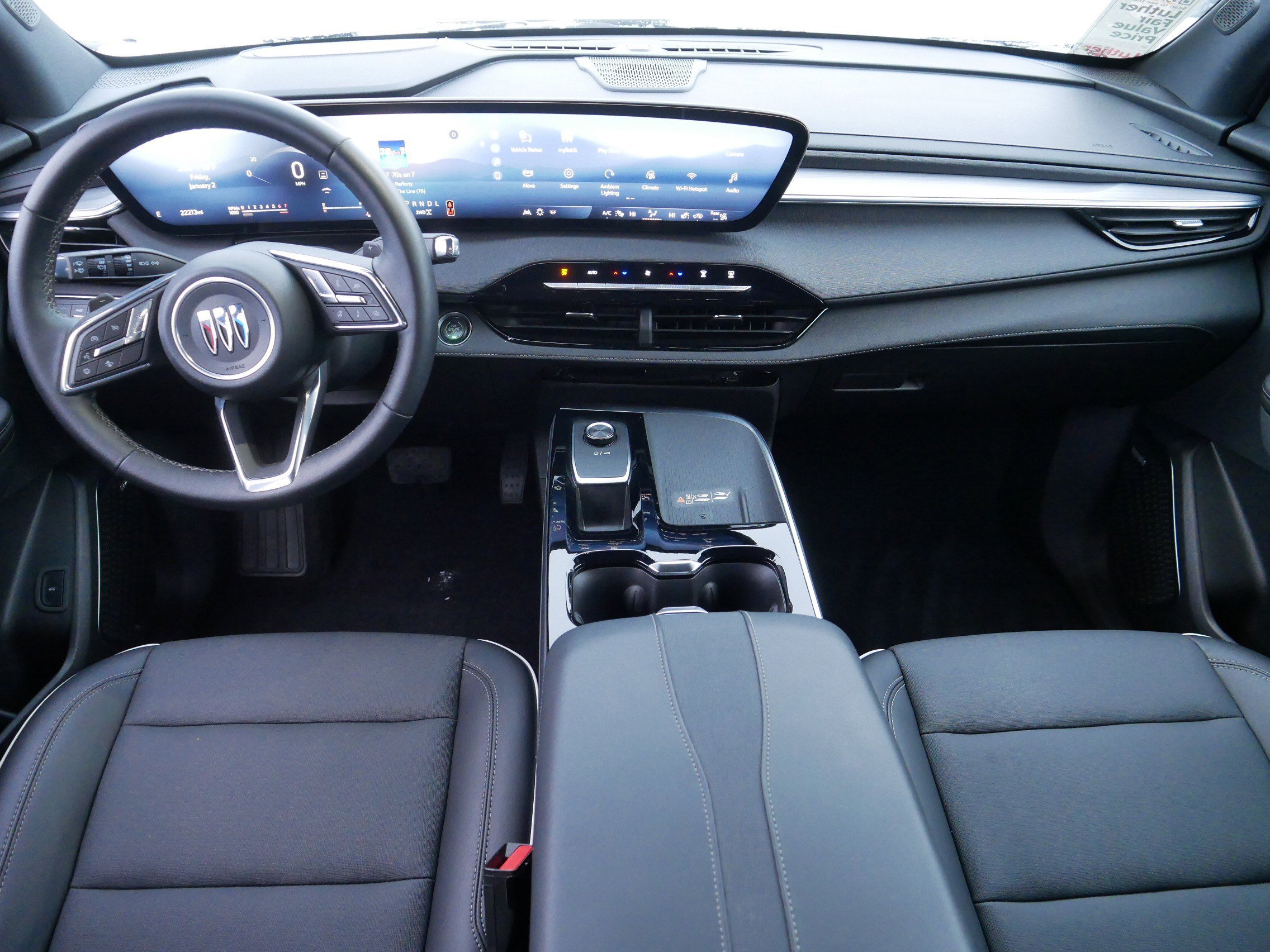 Certified 2025 Buick Enclave Preferred image 10