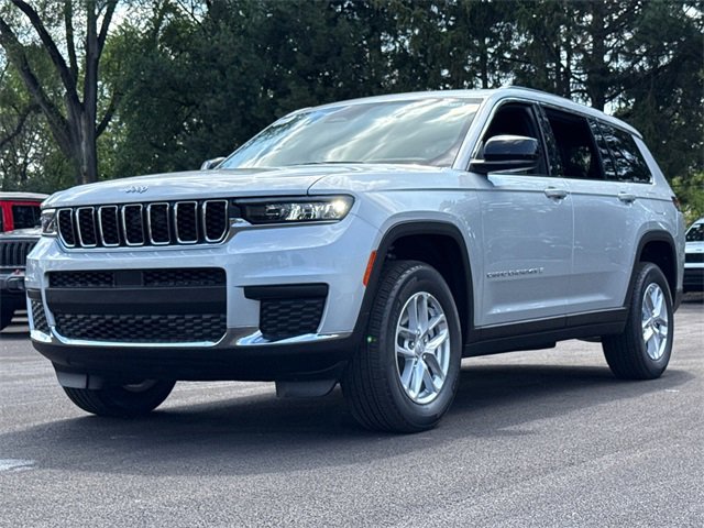 New 2025 Jeep Grand Cherokee L Laredo w/ Luxury Tech Group I image 10