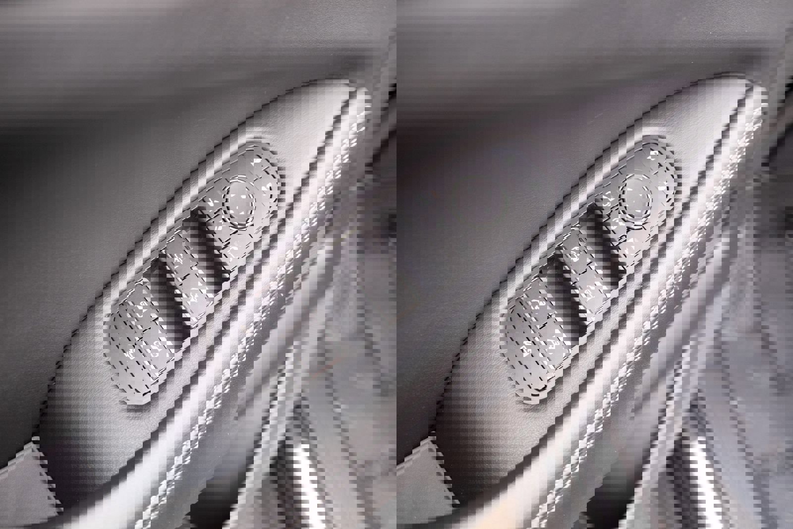 Used 2024 INFINITI QX60 Luxe image 17