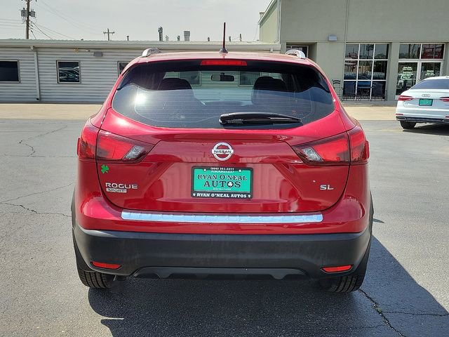 Used 2017 Nissan Rogue Sport SL FWD image 4