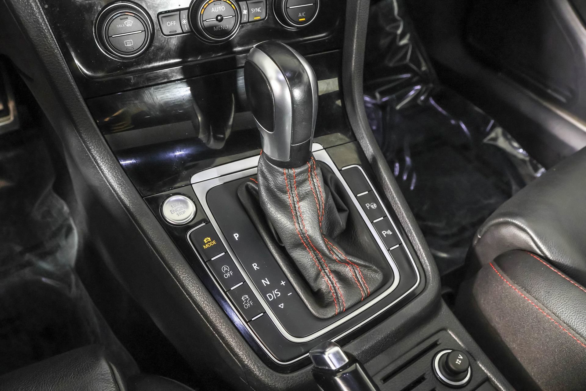 Used 2020 Volkswagen GTI Autobahn image 28