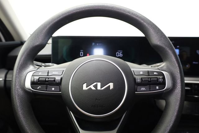Used 2025 Kia K5 LXS image 17