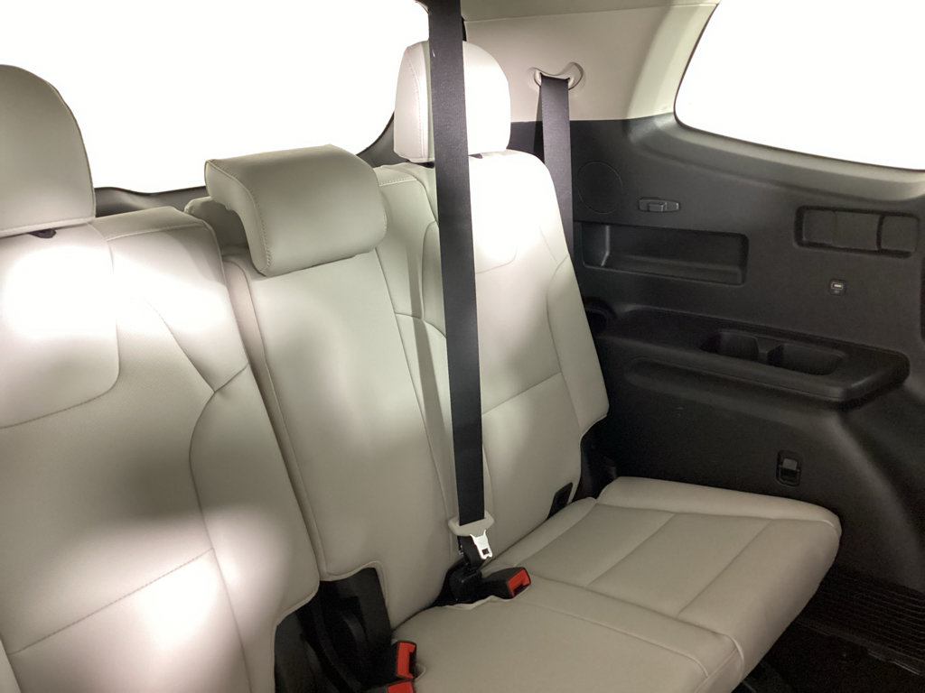 Used 2020 Kia Telluride EX w/ EX Premium Package AWD/4WD image 12